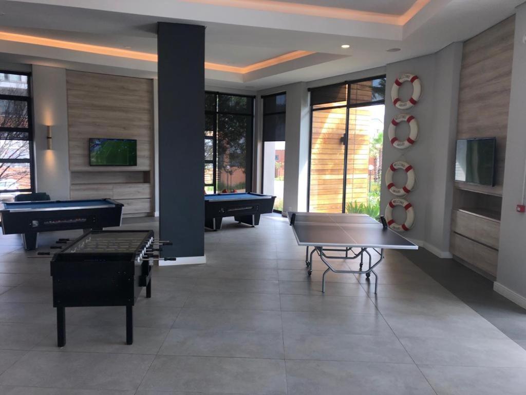 The Blyde Crystal Lagoon Riverwalk Estate Pretoria Exterior foto