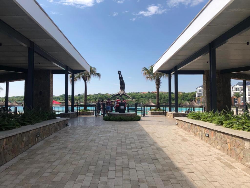 The Blyde Crystal Lagoon Riverwalk Estate Pretoria Exterior foto