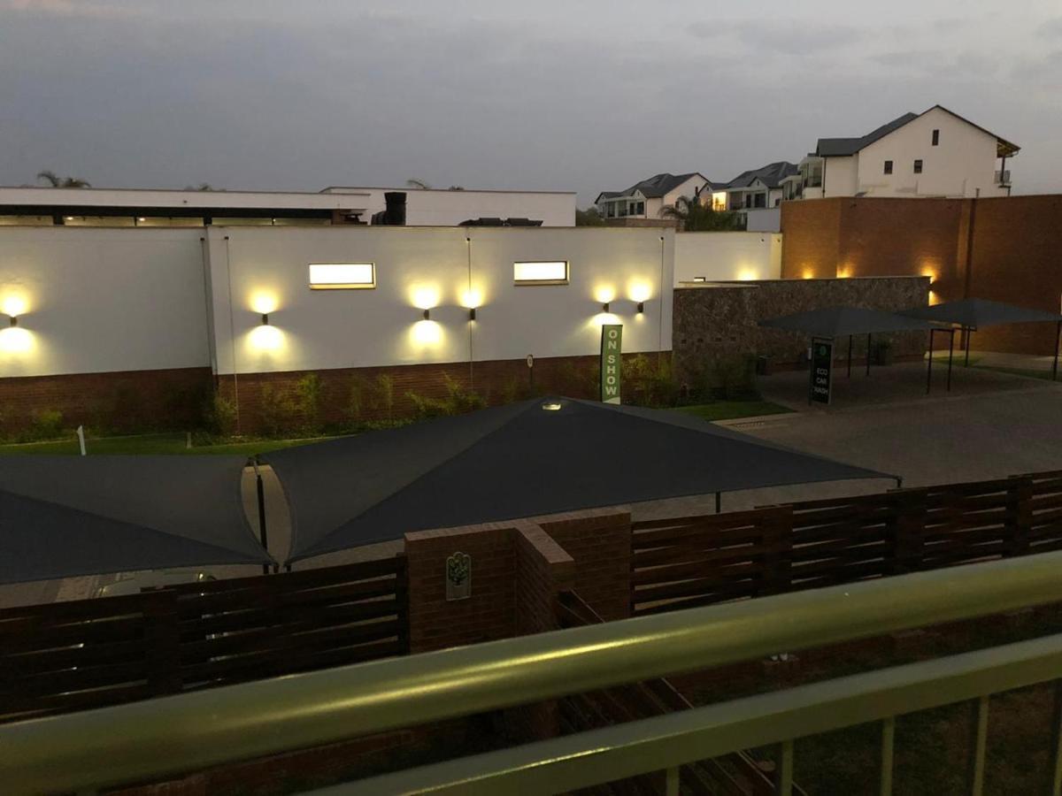 The Blyde Crystal Lagoon Riverwalk Estate Pretoria Exterior foto